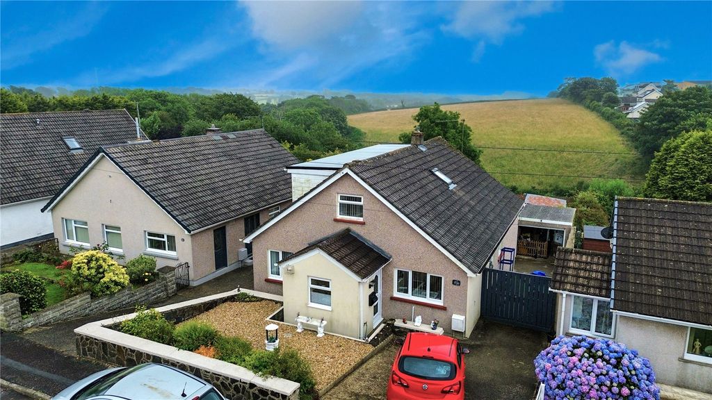 Property photo 1 of 29 Picture No. 08