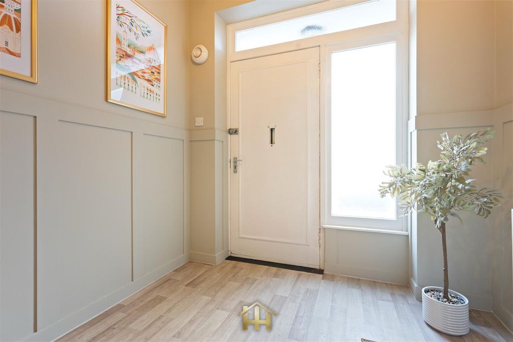 Property photo 3 of 71 71Parkrd-0022.Jpg