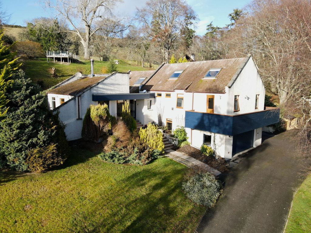 Property photo 1 of 55