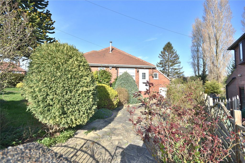 Property photo 1 of 14 Picture No. 12