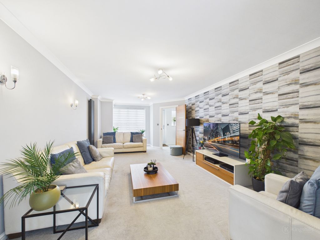 Property photo 2 of 15 Living Room