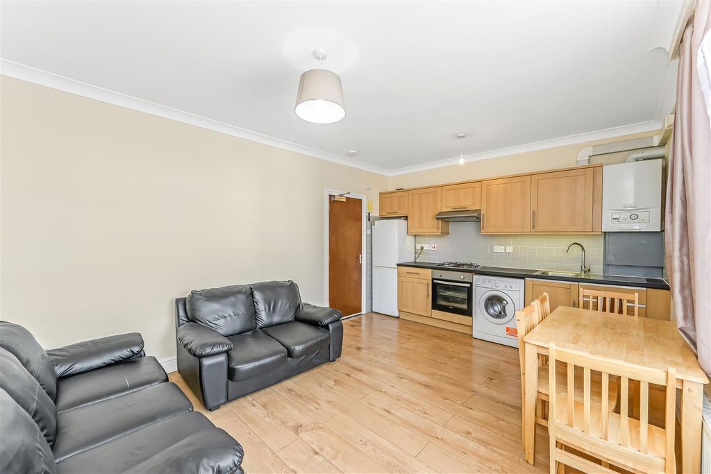 Property photo 3 of 21 339A Church Hill-10.Jpg