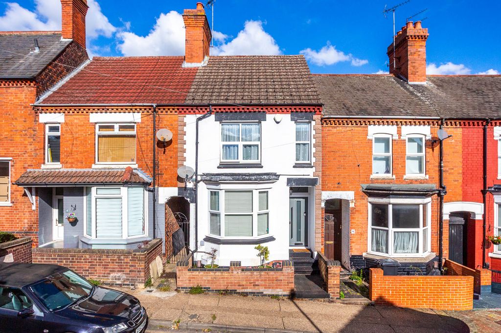 Property photo 1 of 15 Front