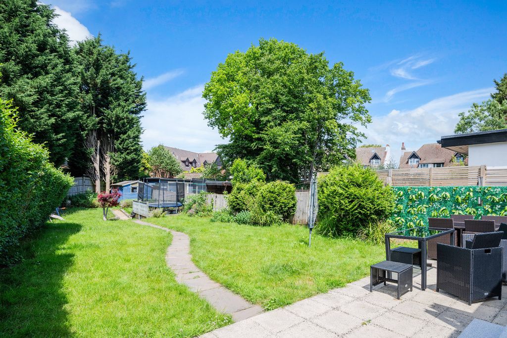 Property photo 3 of 13
