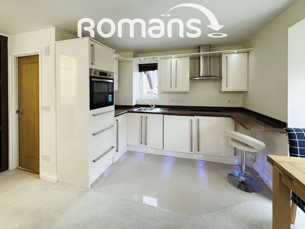 Property photo 1 of 9 4