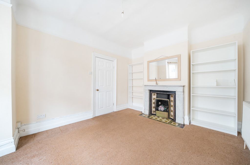 Property photo 3 of 13 1464576-10-6A0d91...