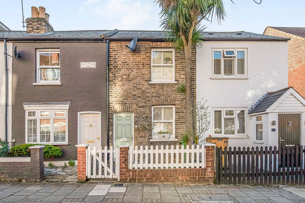 Property photo 1 of 15