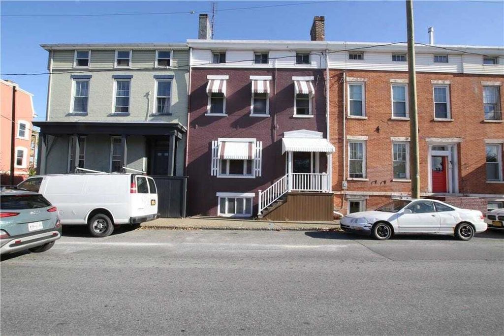 Property photo 2 of 17 <Alttext/>