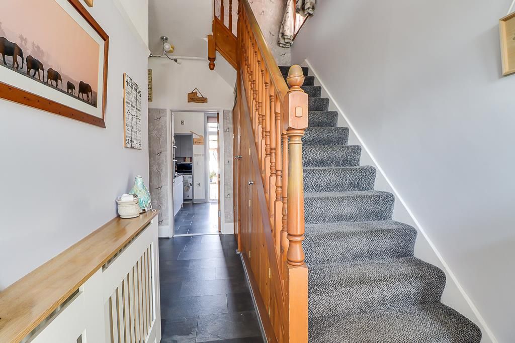 Property photo 2 of 29 Entrance Hall