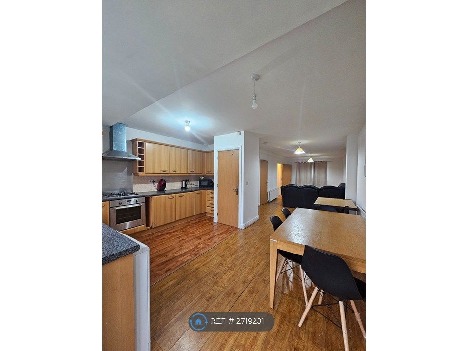 Property photo 1 of 26