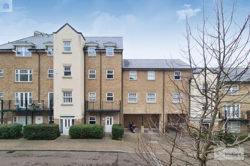 Property photo 1 of 15 Photo 0