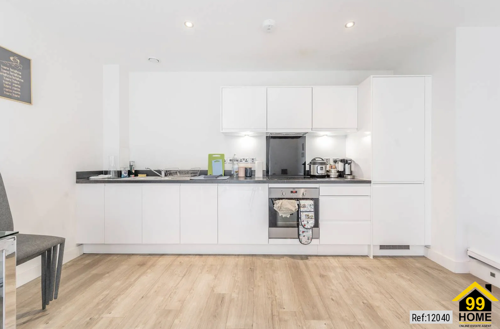 Property photo 3 of 6 Photo 2