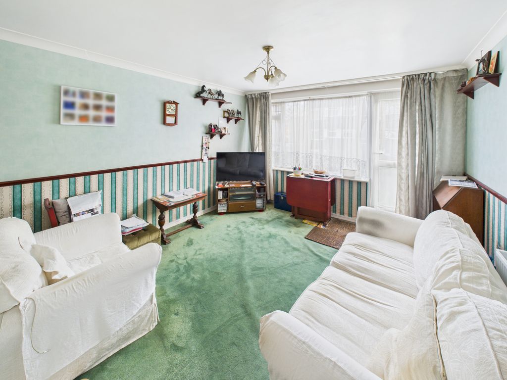 Property photo 2 of 5 Gallery