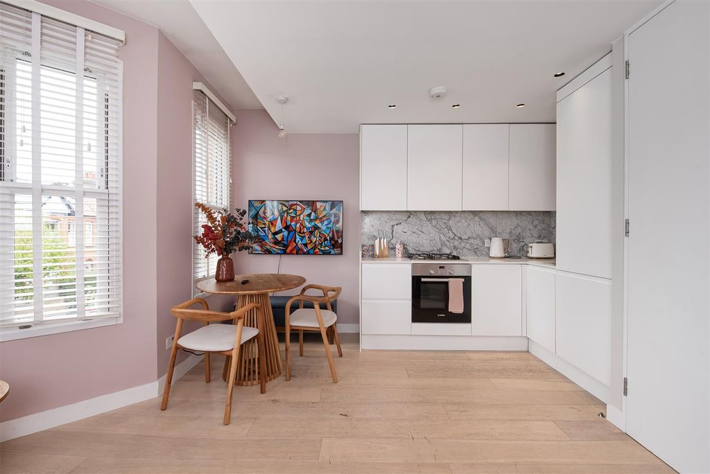 Property photo 3 of 12 Helliwell & Co.