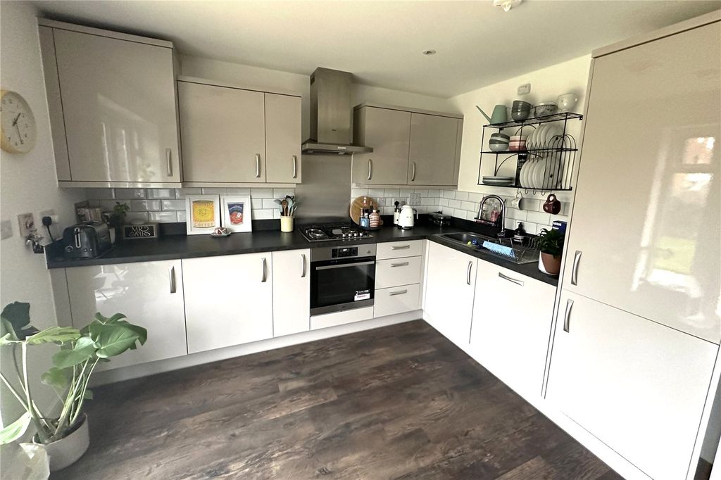 Property photo 3 of 11 Picture No. 07