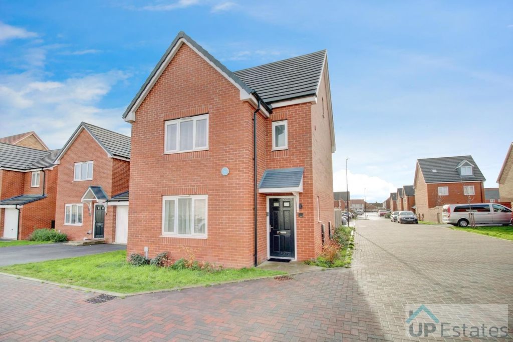 Property photo 1 of 26