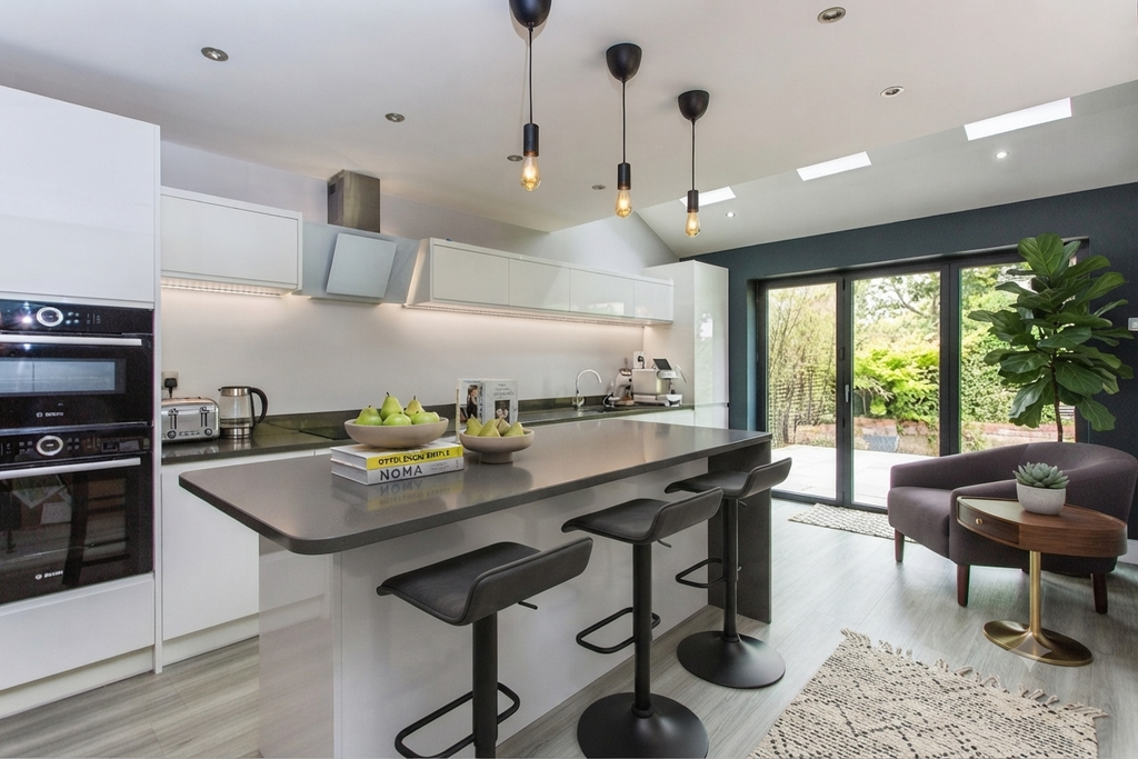 Property photo 3 of 19 Img_3782