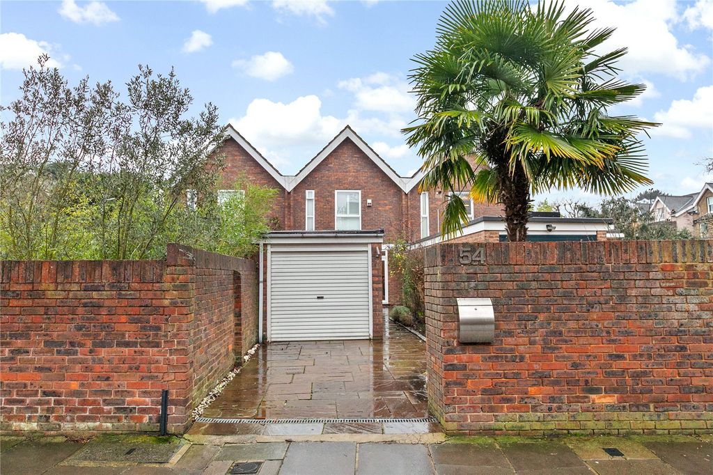 Property photo 1 of 24 Picture No. 18