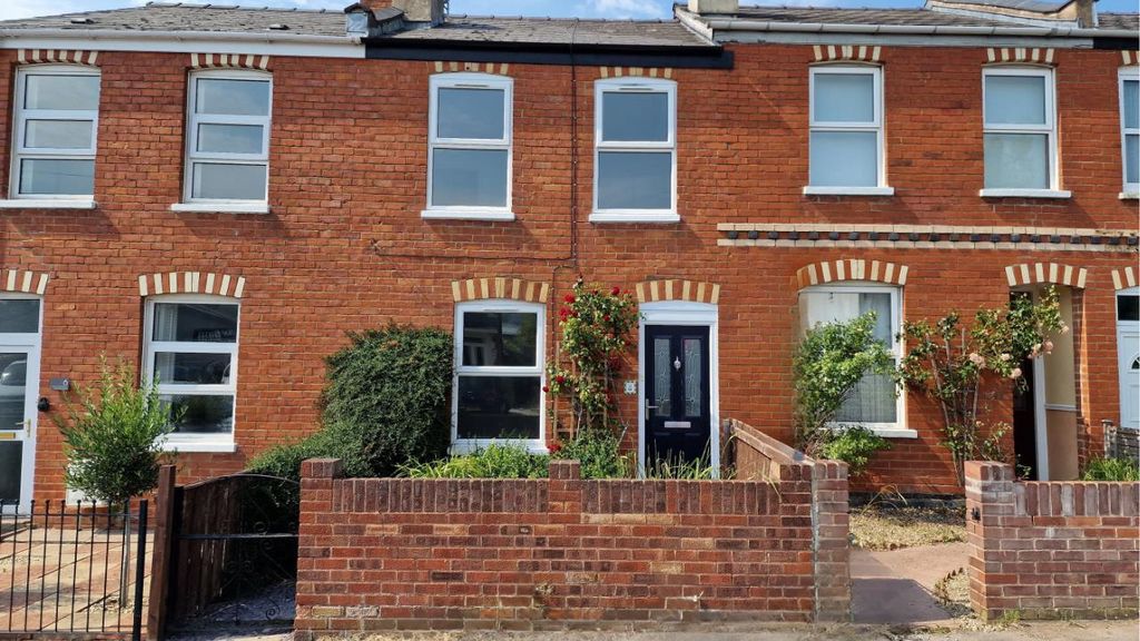 Property photo 1 of 15 067 - 1280 x 720.Png