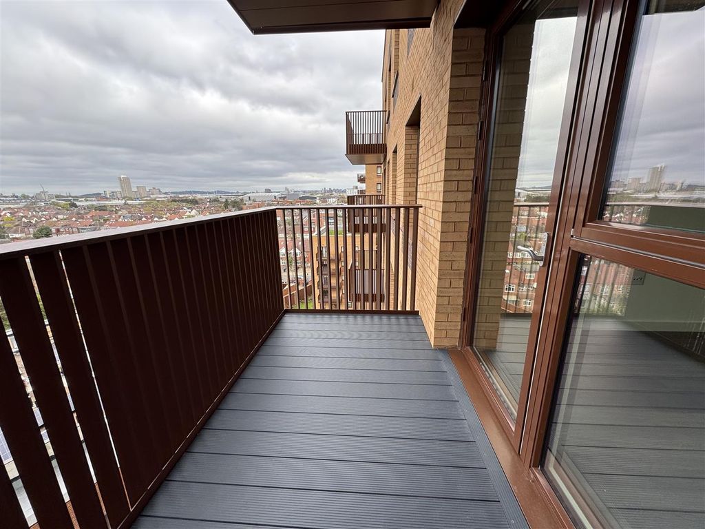 Property photo 3 of 12 Balcony.Jpeg