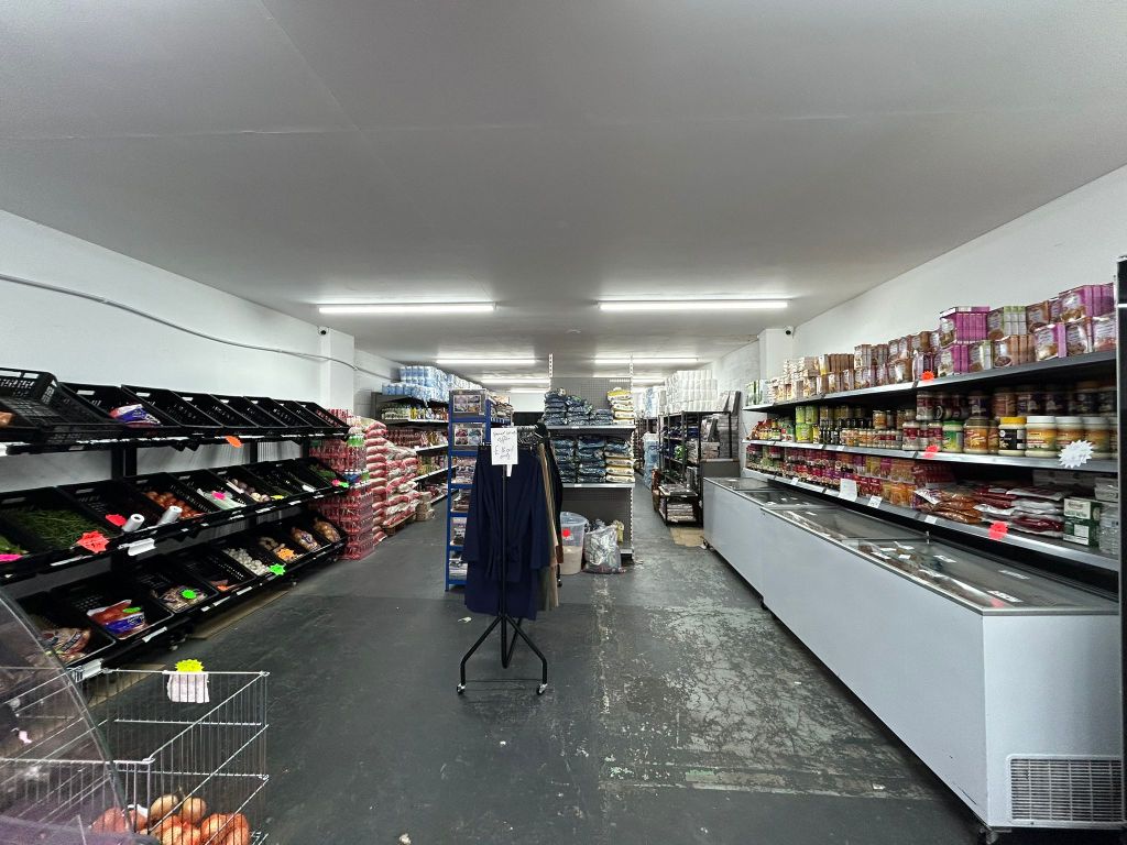 Property photo 3 of 4