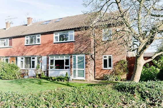 Property photo 2 of 8 Exterior