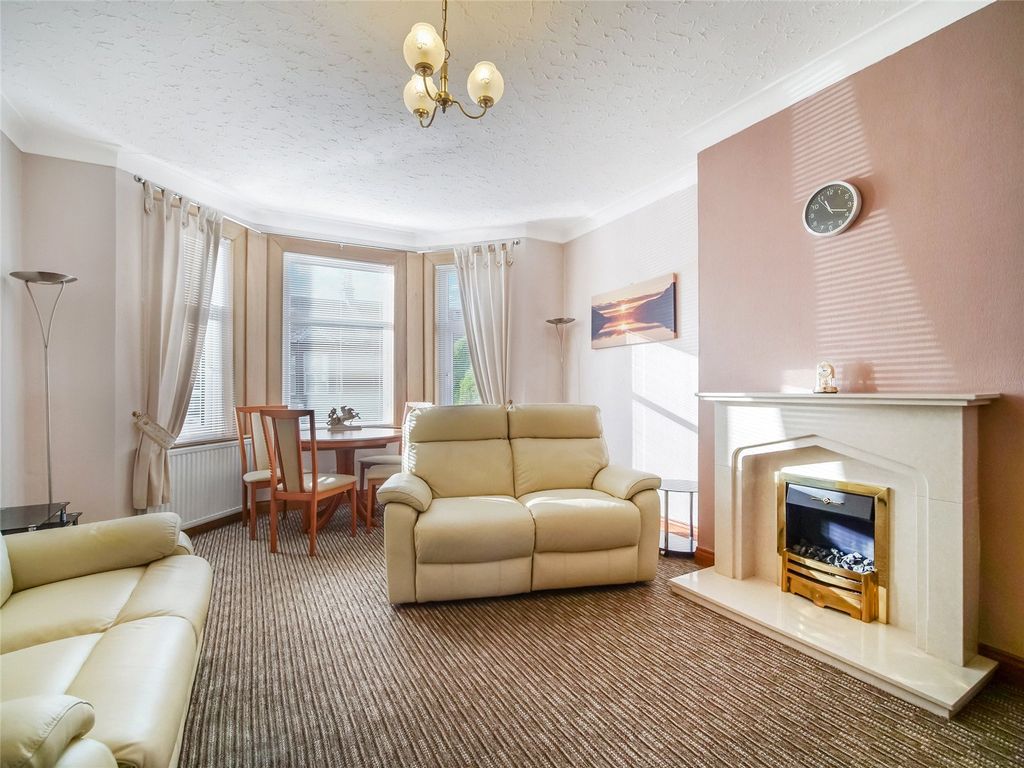 Property photo 3 of 18 Picture No. 07