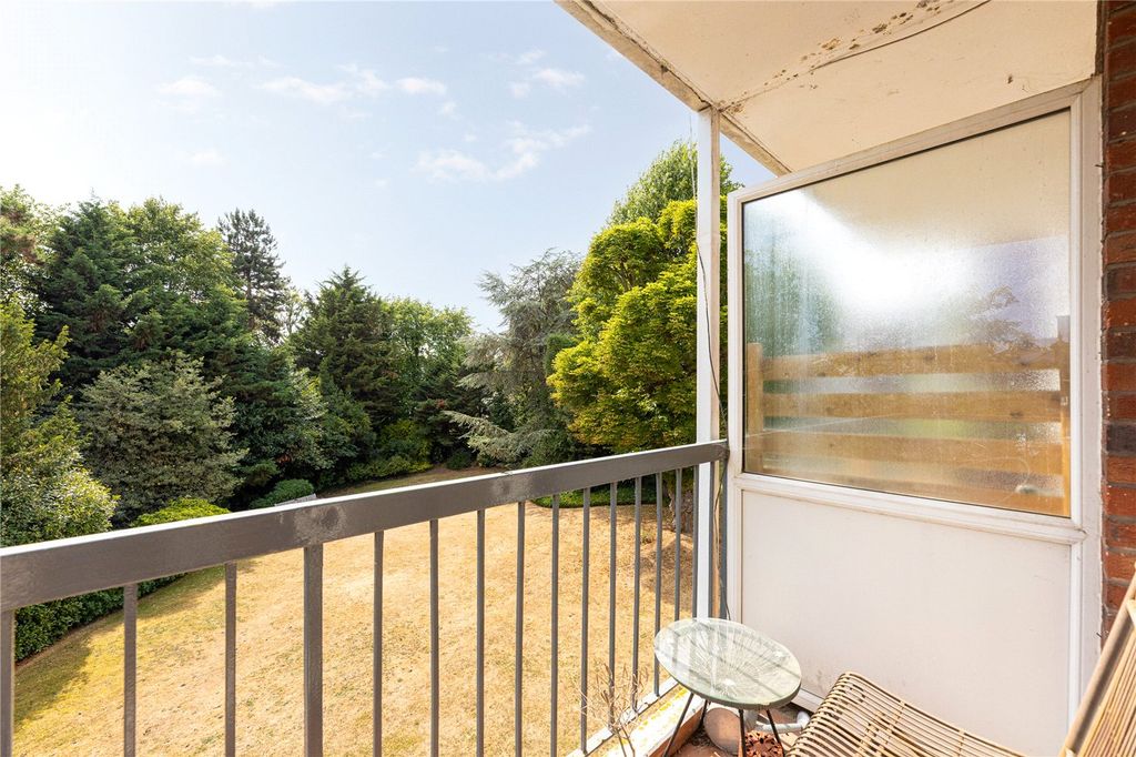 Property photo 3 of 8 Picture No. 02