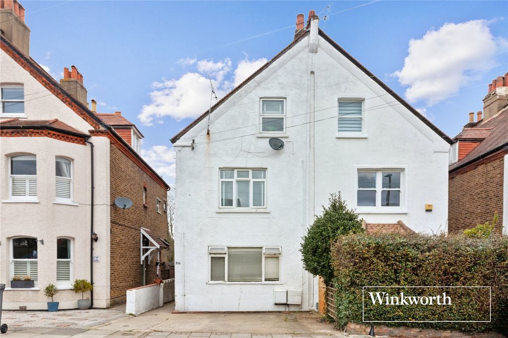 Property photo 3 of 17 Picture No. 20