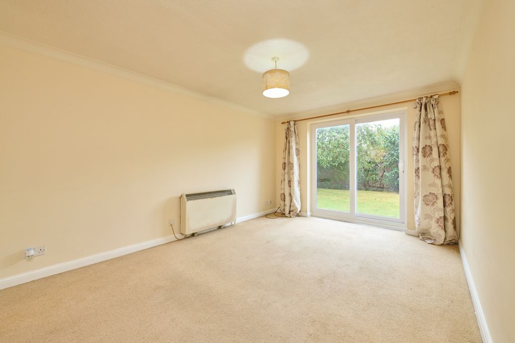 Property photo 2 of 11 Image 1