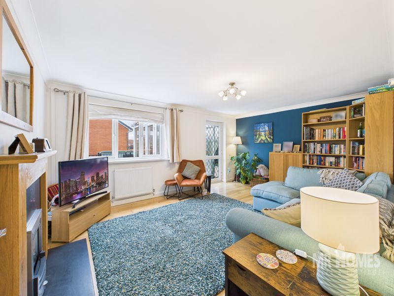 Property photo 3 of 29 Photo 7