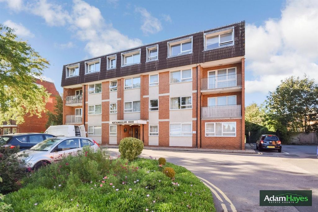 Property photo 1 of 11 Vcxh4D3Izukgvawowy9Hyw.Jpg