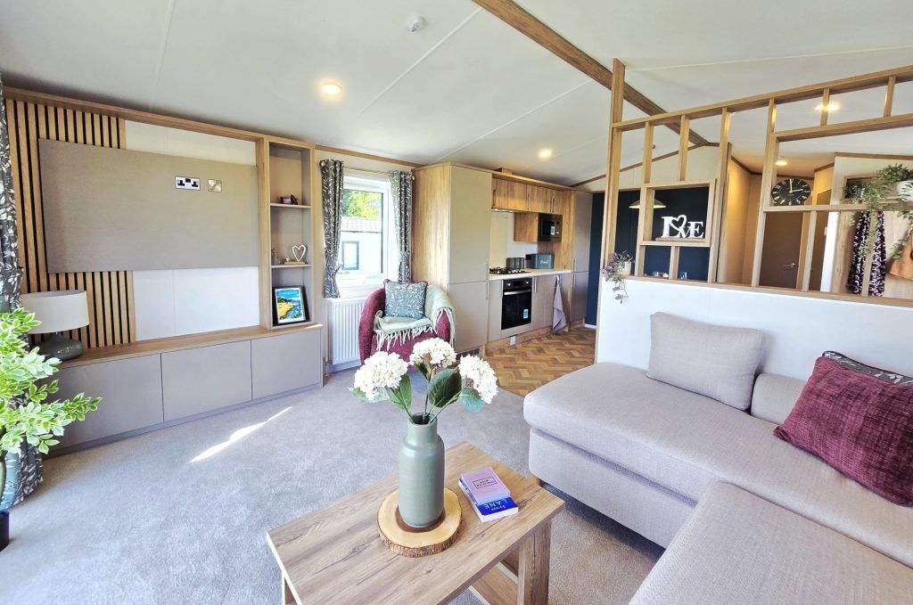 Property photo 3 of 11 Regal Hemsworth 2026 Car0064605 116093566.Jpeg