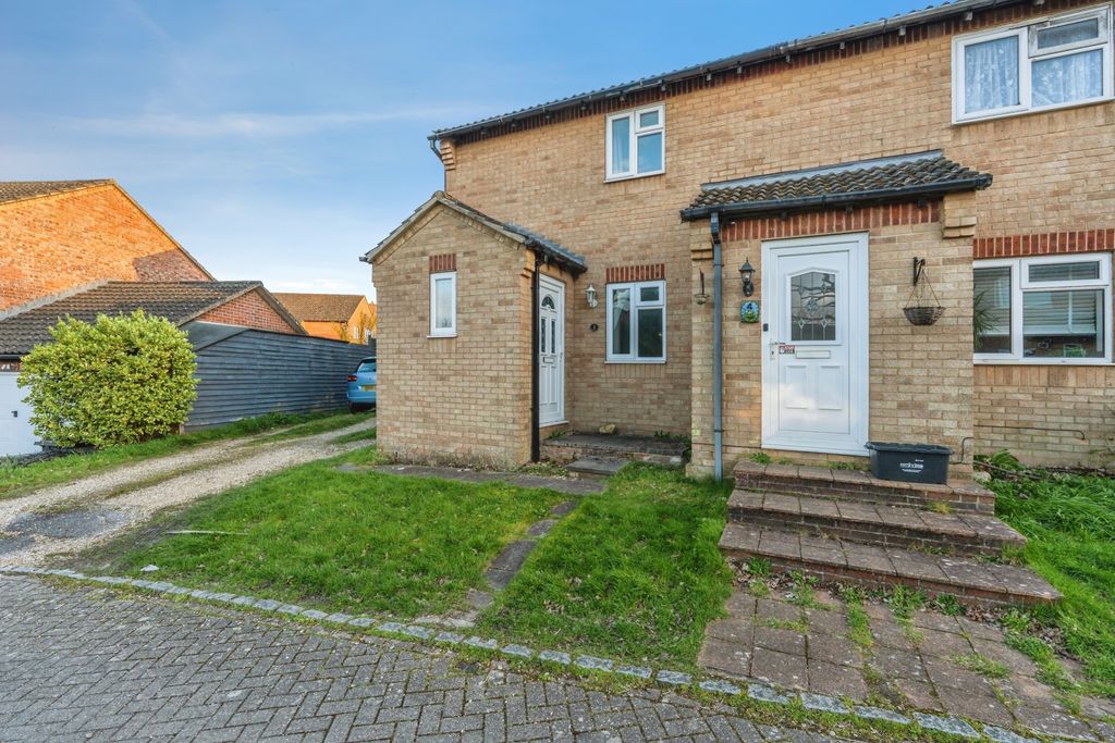 Property photo 1 of 16