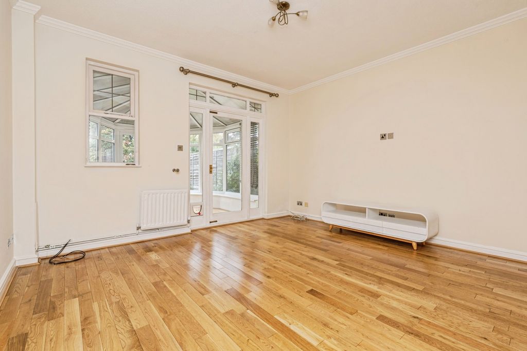 Property photo 3 of 25 Reception Room
