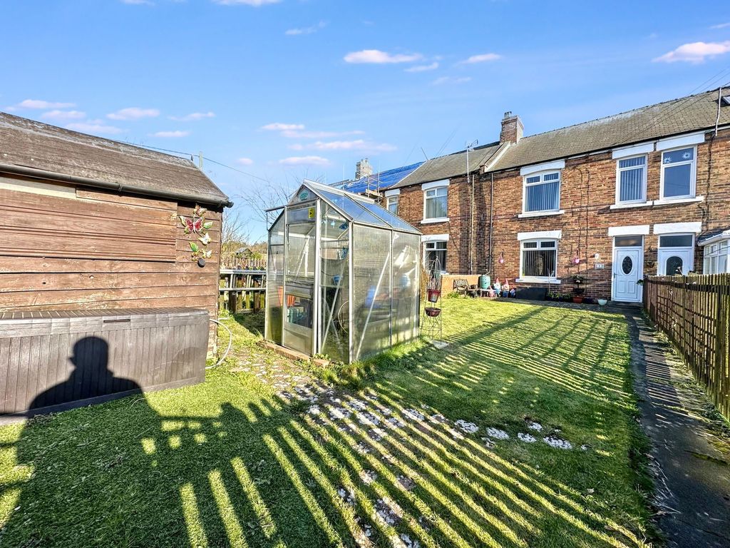 Property photo 3 of 21