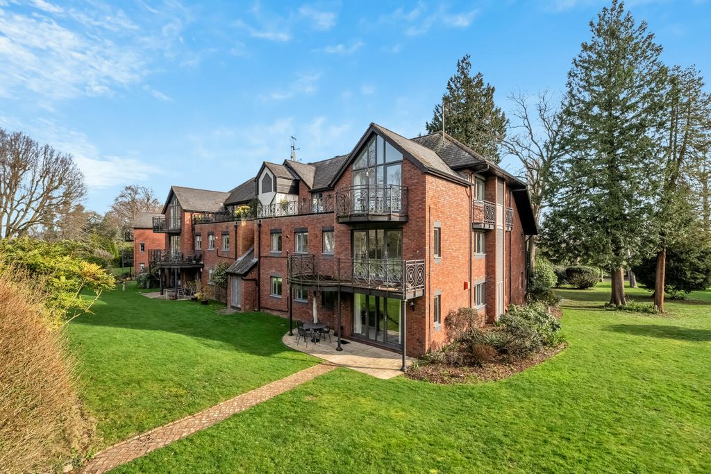 Property photo 1 of 24 Rear Garden