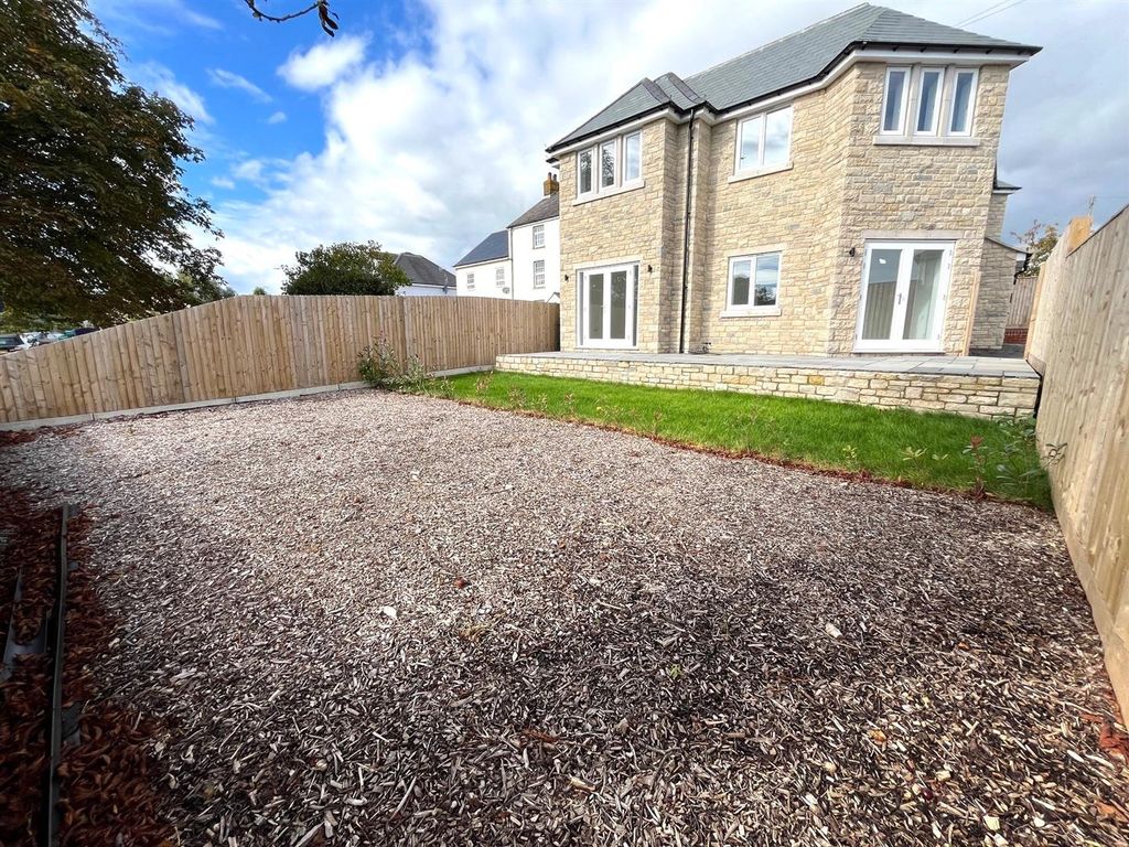 Property photo 1 of 11 4166 Gardenandflat.Jpg