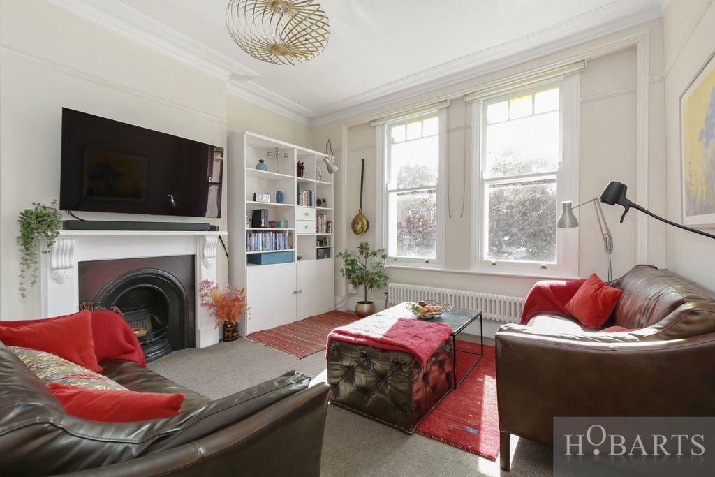 Property photo 3 of 13 Gallery
