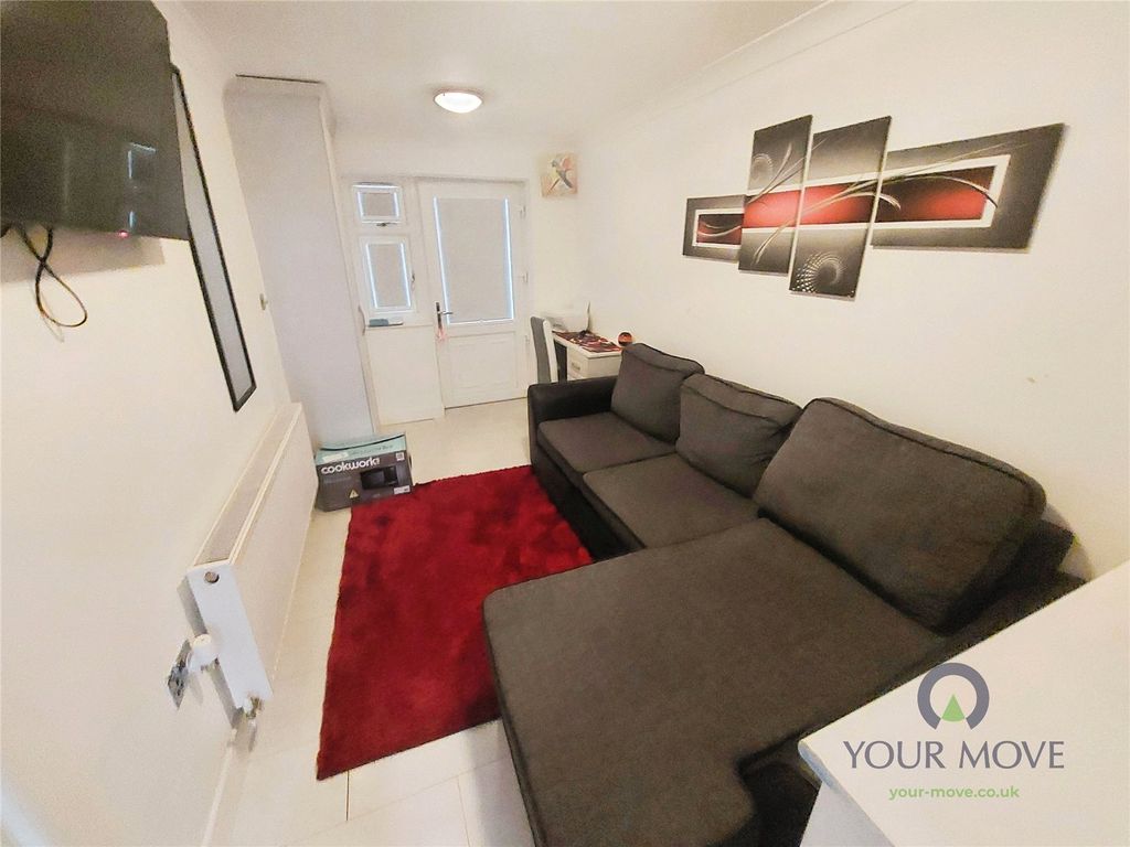 Property photo 3 of 18 Picture No. 03