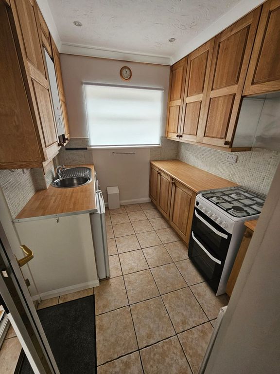 Property photo 2 of 14