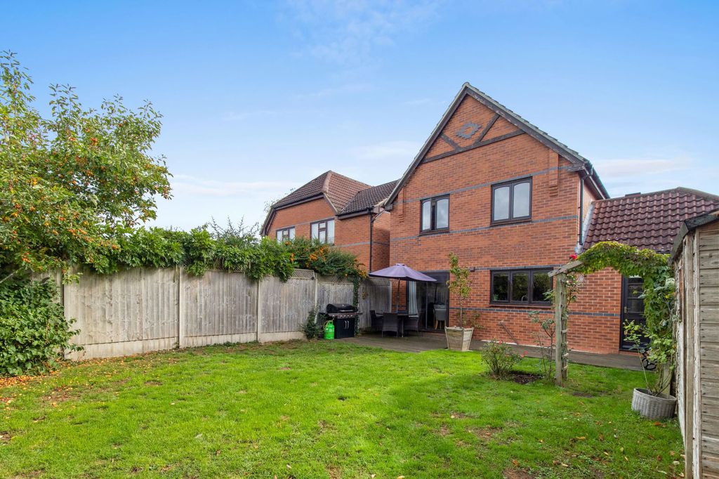 Property photo 3 of 19