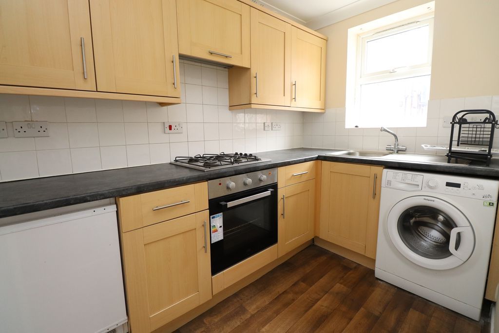 Property photo 3 of 6 Photo 2