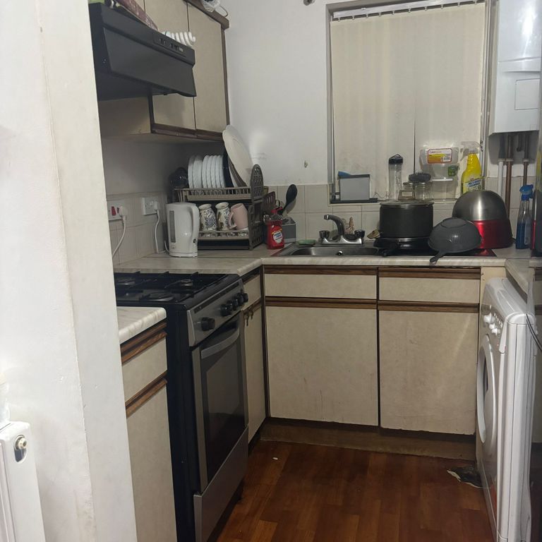 Property photo 3 of 5