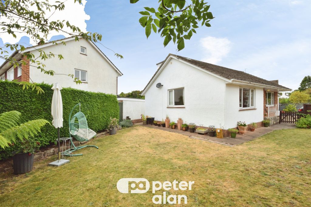 Property photo 3 of 23