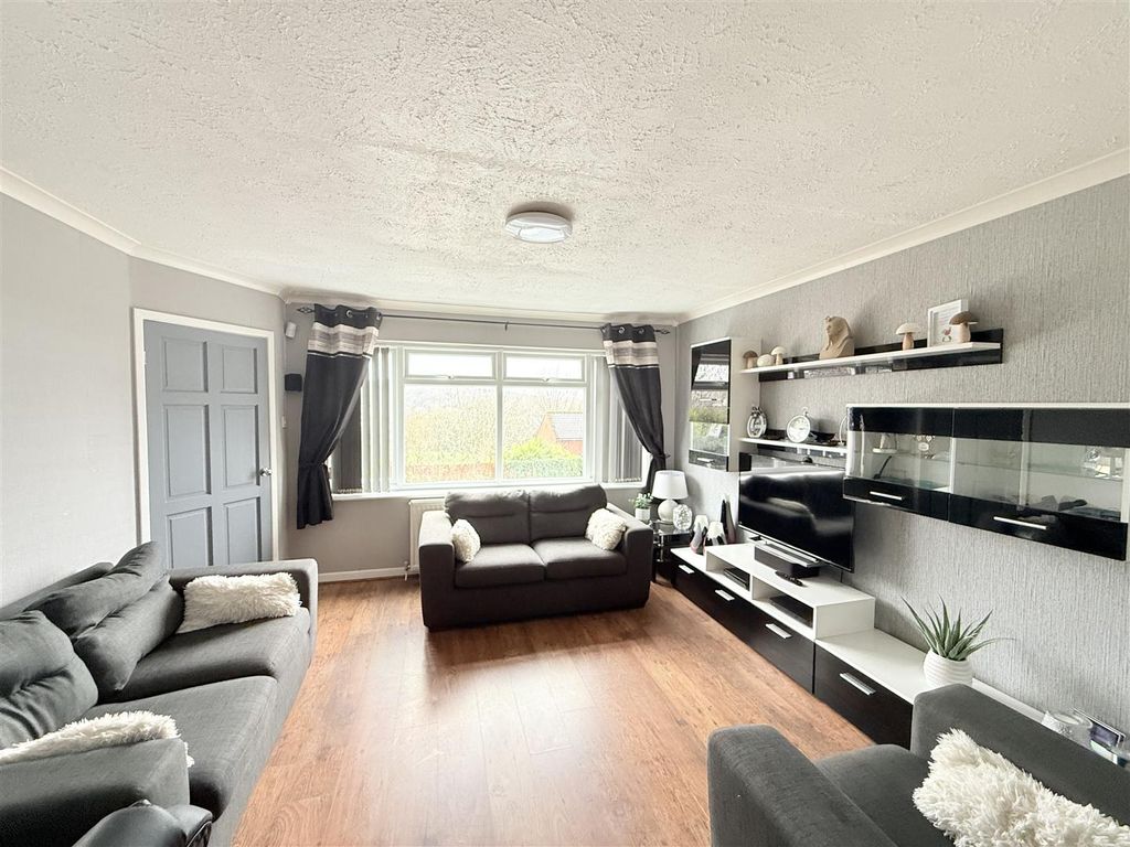 Property photo 2 of 17 Img_3985.Jpeg