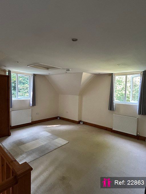 Property photo 3 of 4