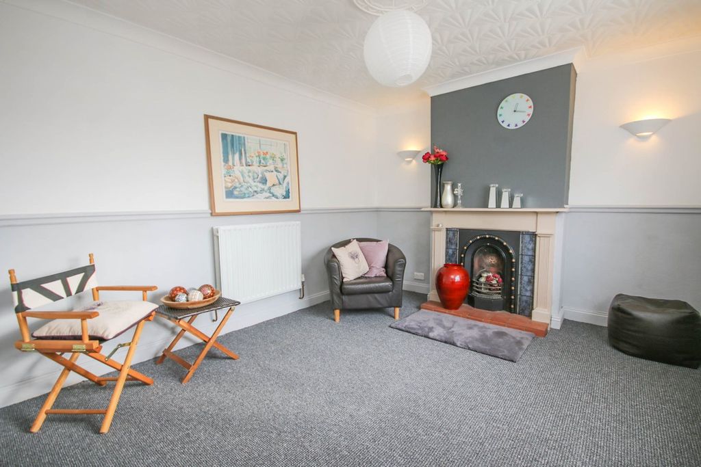 Property photo 3 of 22