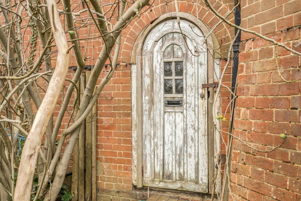 Additional image 28 of 12 bed detached house for saleFrith Hill Road, Godalming GU7