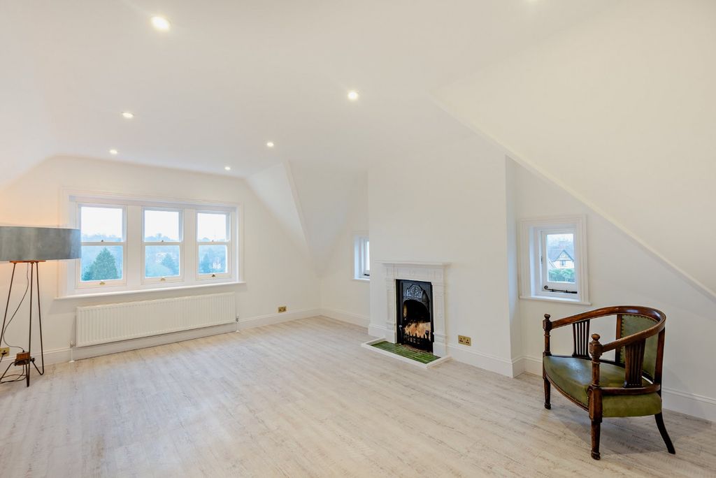 Property photo 3 of 10 Picture No. 20